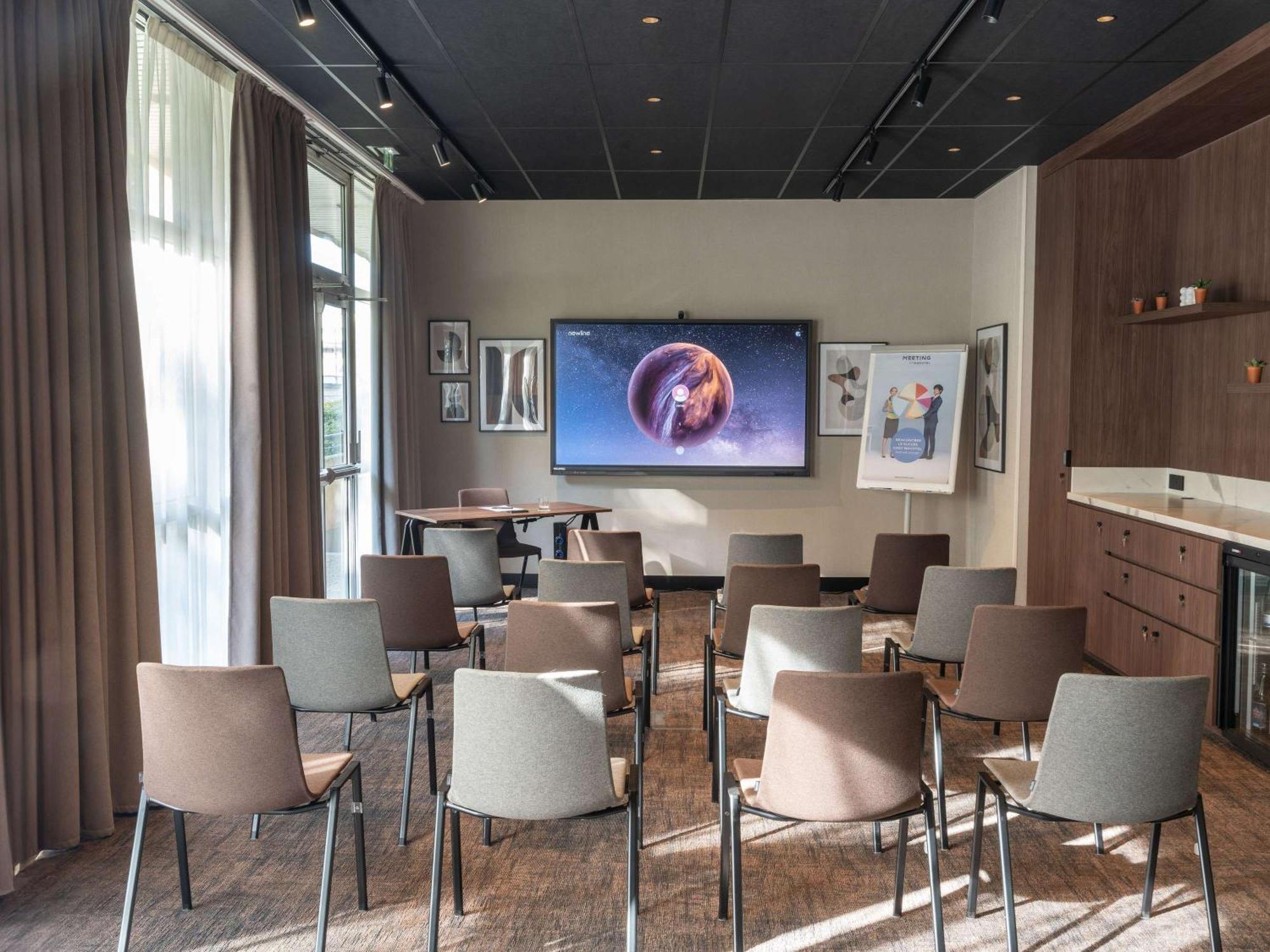 Novotel Nantes Centre Bord De Loire المظهر الخارجي الصورة