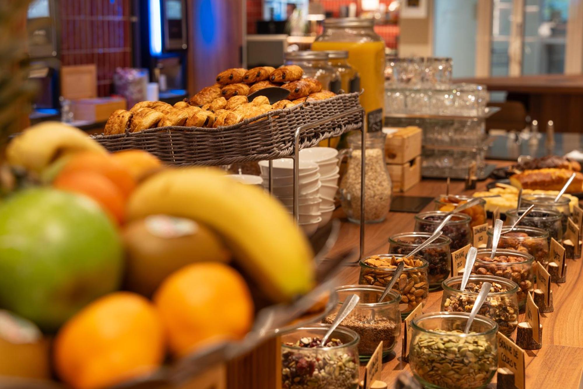 Novotel Nantes Centre Bord De Loire المظهر الخارجي الصورة