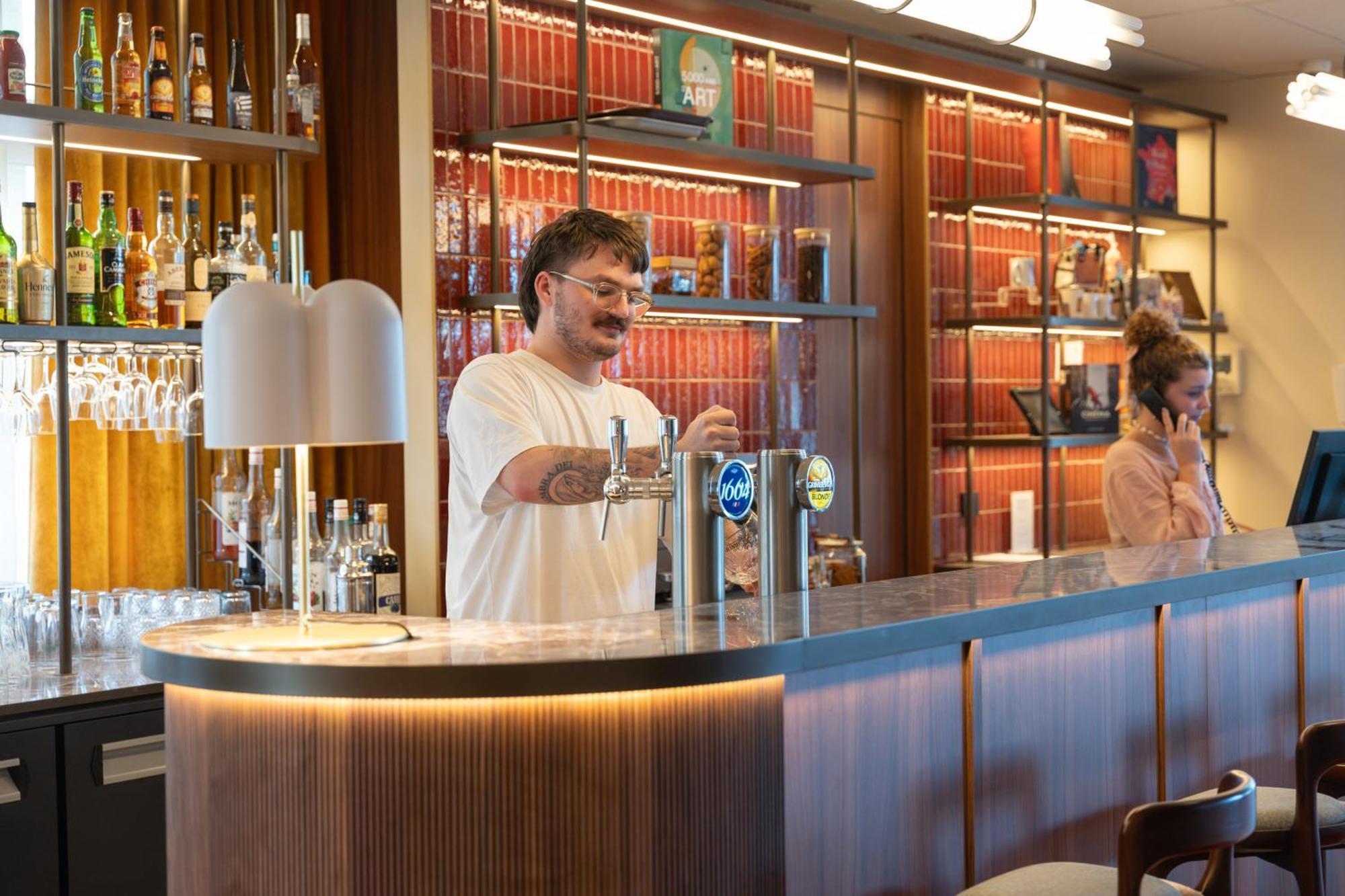 Novotel Nantes Centre Bord De Loire المظهر الخارجي الصورة