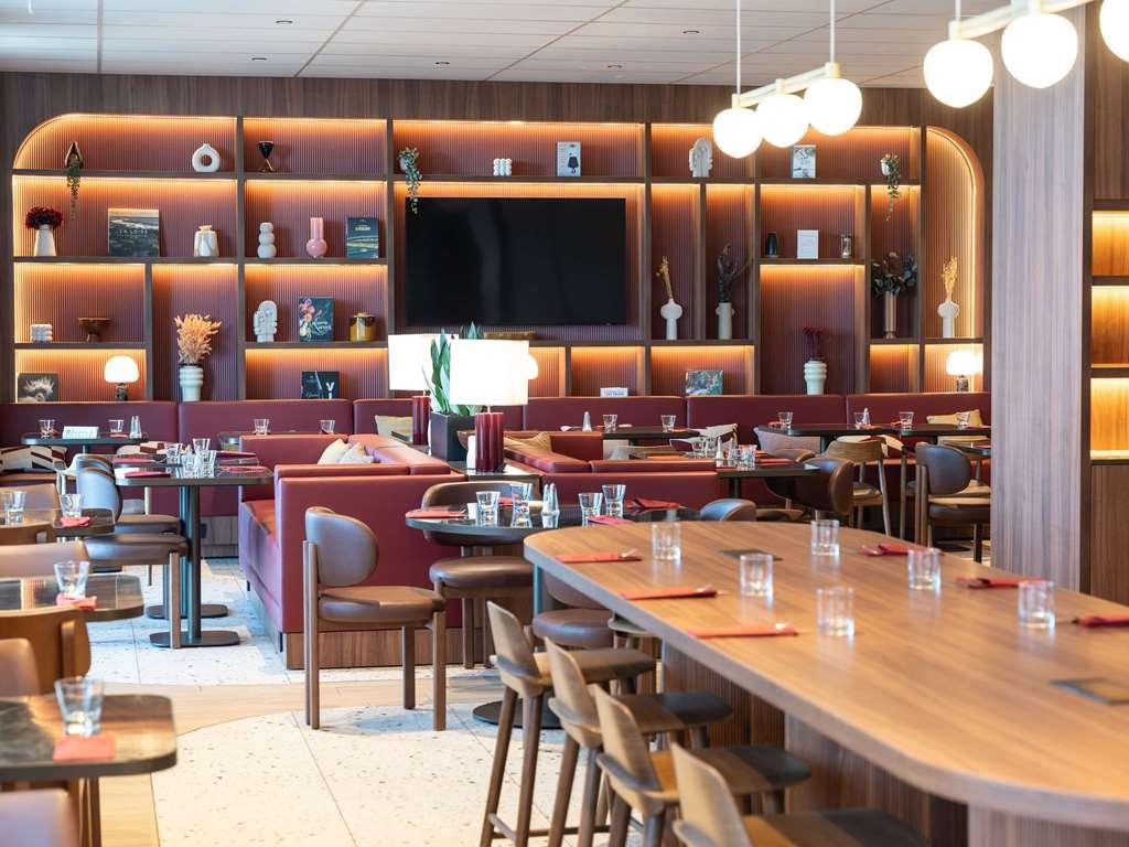 Novotel Nantes Centre Bord De Loire المطعم الصورة