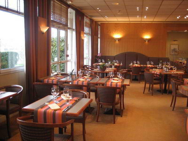 Novotel Nantes Centre Bord De Loire المظهر الخارجي الصورة